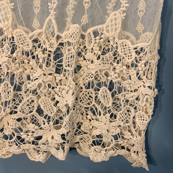 Cream Lacey Cover Up - Picture 7 of 7